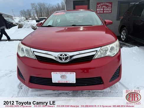 Used 2012 Toyota Camry LE image 7