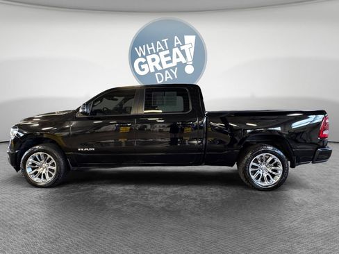 Used 2023 RAM 1500 Laramie AWD/4WD image 7