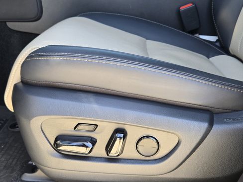 Certified 2024 Lexus GX 550 image 20