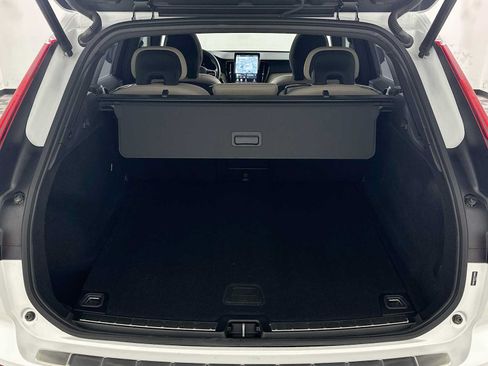 Used 2026 Volvo XC60 B5 Plus w/ Protection Package Premier AWD/4WD image 24