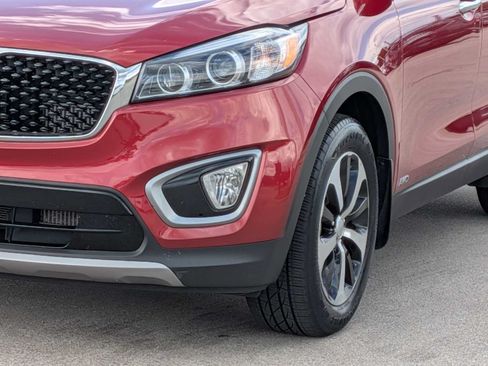 Used 2016 Kia Sorento EX AWD/4WD image 11