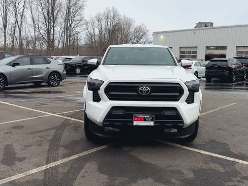 New 2026 Toyota Tacoma SR5 AWD/4WD image 3