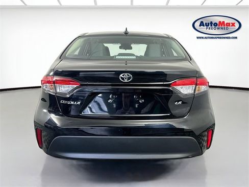 Used 2024 Toyota Corolla LE image 7
