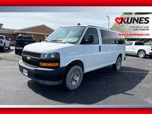Used 2023 Chevrolet Express 3500 LS RWD image 10