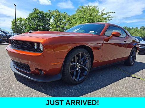 Used 2023 Dodge Challenger R/T w/ Plus Package RWD image 3