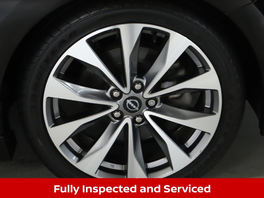 Used 2023 Nissan Maxima Platinum w/ Sport Mat Group FWD image 12