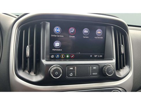 Used 2019 Chevrolet Colorado ZR2 w/ ZR2 Midnight Special Edition AWD/4WD image 16