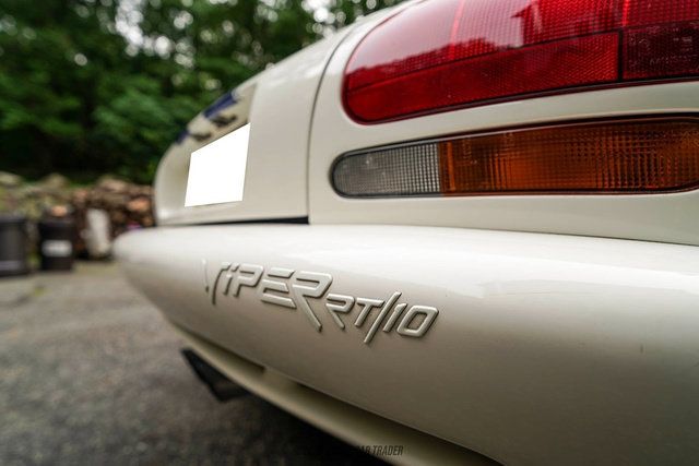 Used 1996 Dodge Viper RT/10 RWD image 48