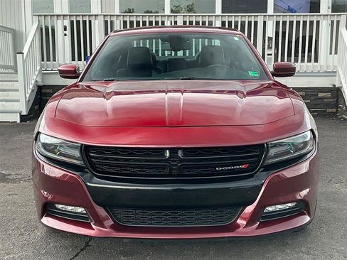 Used 2017 Dodge Charger R/T w/ Plus Group image 9