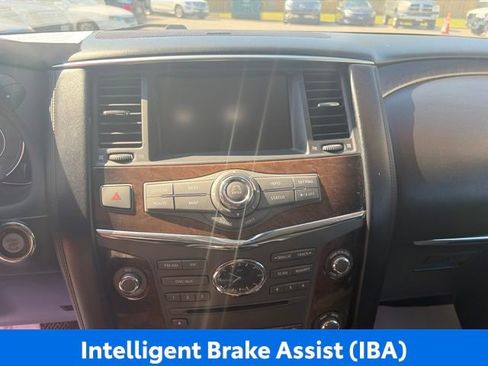 Used 2011 INFINITI QX56 4WD w/ Deluxe Touring Pkg image 29