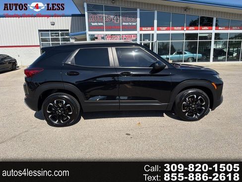 Used 2021 Chevrolet TrailBlazer LT w/ Convenience Package FWD image 1