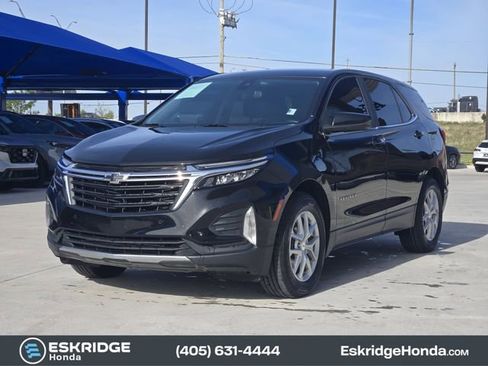 Used 2022 Chevrolet Equinox LT image 3