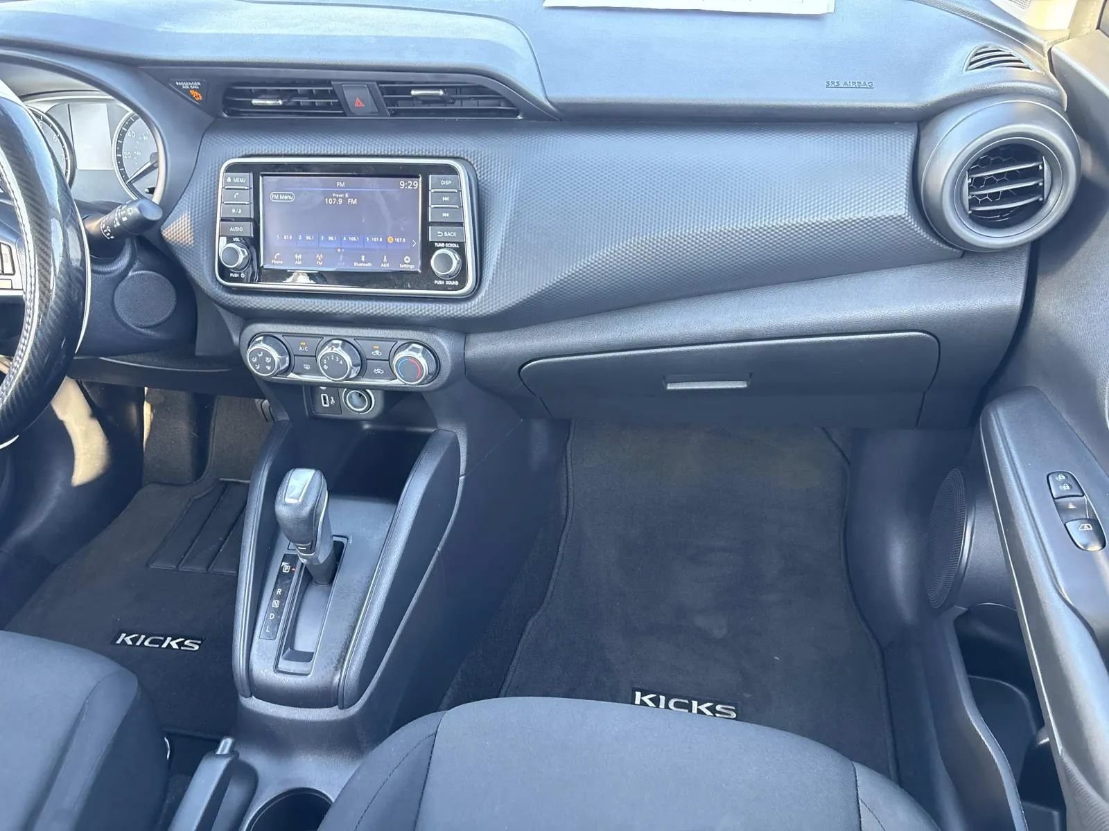 Used 2024 Nissan Kicks S FWD image 13