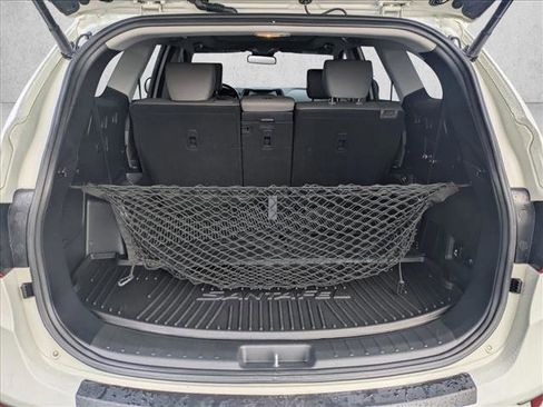 Used 2018 Hyundai Santa Fe SE image 6