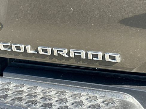 Used 2023 Chevrolet Colorado W/T RWD image 30