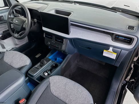 New 2026 Ford Maverick XLT image 30