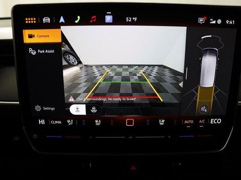 New 2025 Volkswagen ID. Buzz Pro S image 14