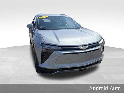Used 2024 Chevrolet Blazer EV LT AWD/4WD image 3