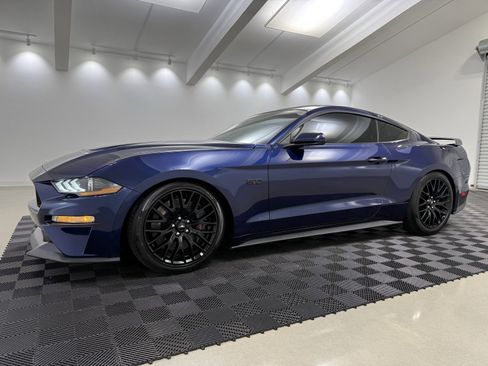 Used 2019 Ford Mustang GT w/ GT Performance Package image 3