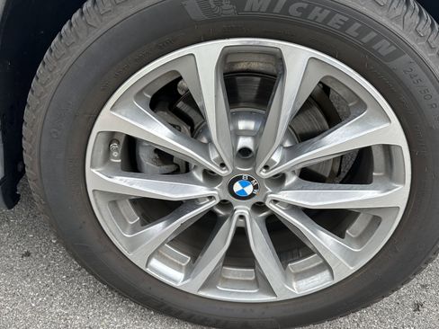 Used 2018 BMW X3 xDrive30i w/ Premium Package image 13