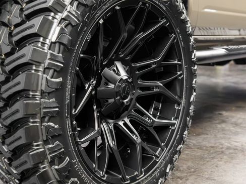 Used 2025 Ford Bronco Big Bend AWD/4WD image 12