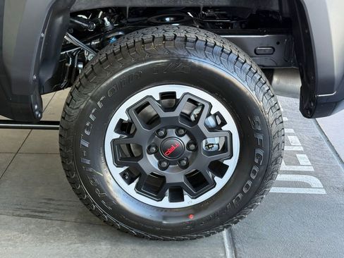 New 2025 Toyota Tacoma TRD Off-Road image 13