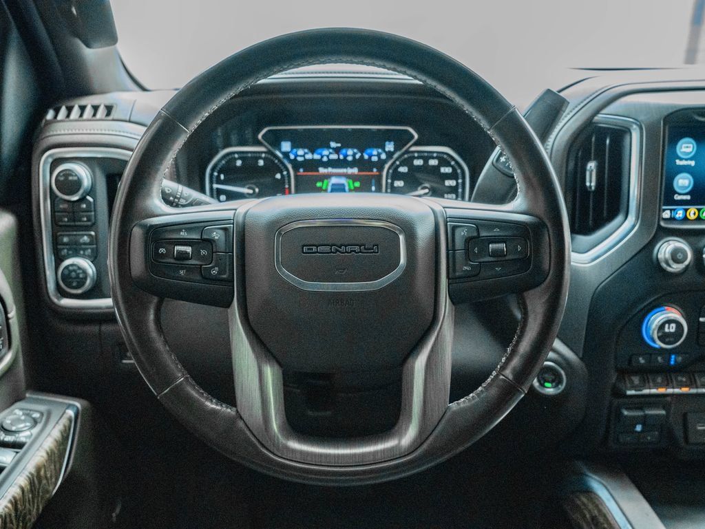 Used 2021 GMC Sierra 2500 Denali w/ Denali Ultimate Package AWD/4WD image 39