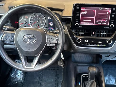 Certified 2022 Toyota Corolla SE w/ Carpet Mat Package (TMS) FWD image 18