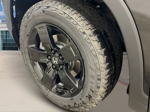 New 2026 Honda Ridgeline Black Edition image 10