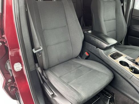 Used 2016 Jeep Grand Cherokee Laredo image 26