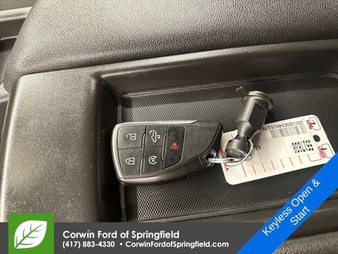 Used 2022 Chevrolet Silverado 1500 LT image 18