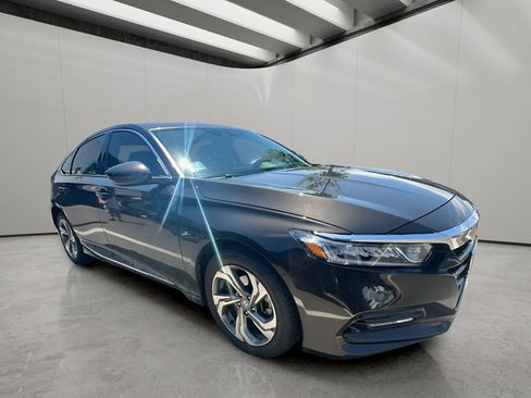 Used 2018 Honda Accord EX-L image 5