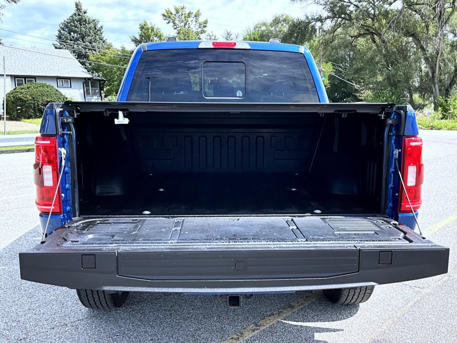 Used 2023 Ford F150 XLT w/ Equipment Group 302A High AWD/4WD image 9