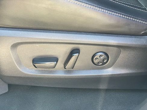 Used 2023 INFINITI QX60 Luxe w/ Performance Audio Package AWD/4WD image 15