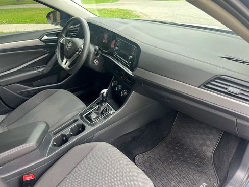 Used 2020 Volkswagen Jetta S w/ Driver Assistance Package FWD image 20