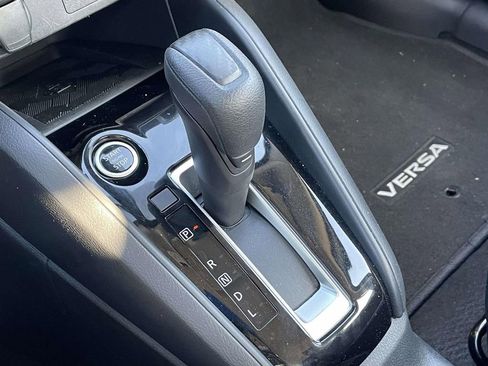 Used 2025 Nissan Versa SV w/ Trunk Package image 30