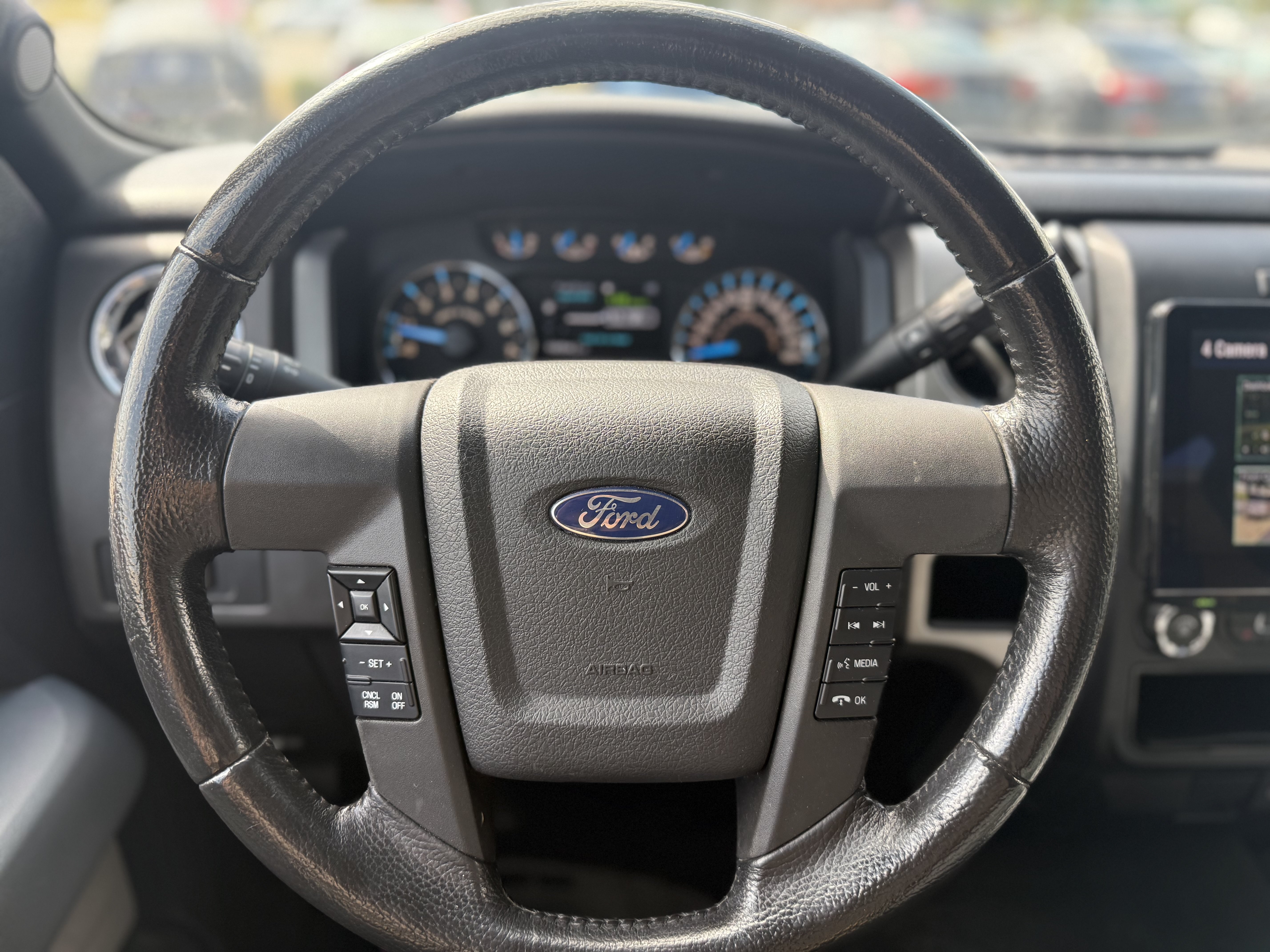 Used 2013 Ford F150 XLT w/ XLT Chrome Pkg AWD/4WD image 16