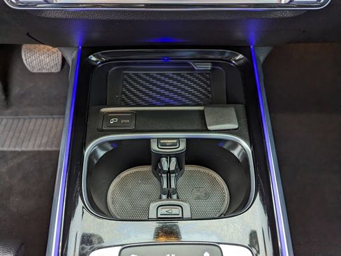 Used 2020 Mercedes-Benz GLB 250 4MATIC image 28