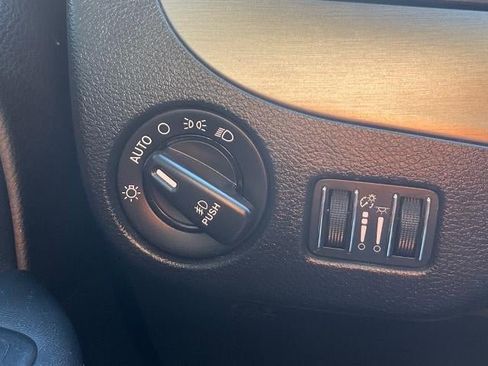 Used 2017 Dodge Grand Caravan GT image 15