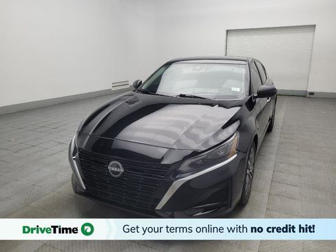Used 2024 Nissan Altima 2.5 SV FWD image 1
