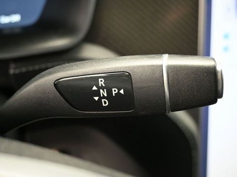 Used 2021 Tesla Model X Performance image 18