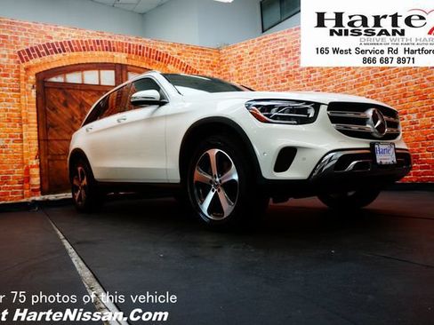Used 2022 Mercedes-Benz GLC 300 4MATIC image 1