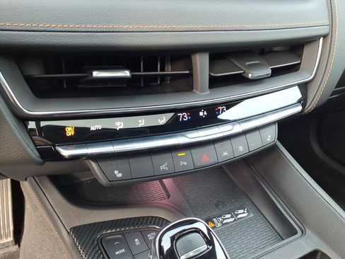 Certified 2025 Cadillac CT5 V image 28