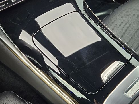 Certified 2025 Mercedes-Benz GLC 300 300 image 36