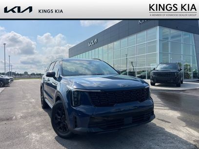 Used 2024 Kia Sorento S w/ Panoramic Sunroof Package