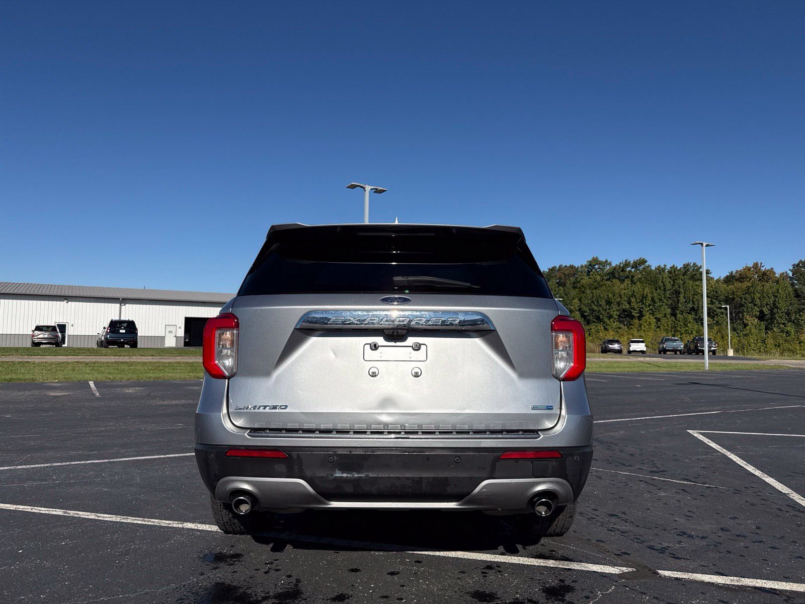 Used 2020 Ford Explorer Limited AWD/4WD image 14