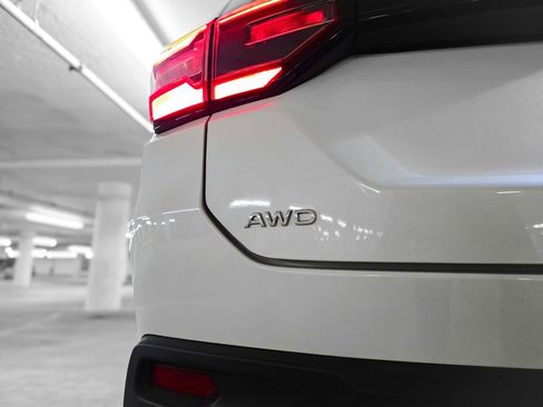 Certified 2023 Honda Pilot Elite image 11