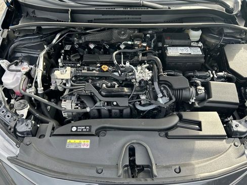 Certified 2025 Toyota Corolla SE image 25