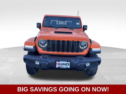 New 2025 Jeep Gladiator Sport