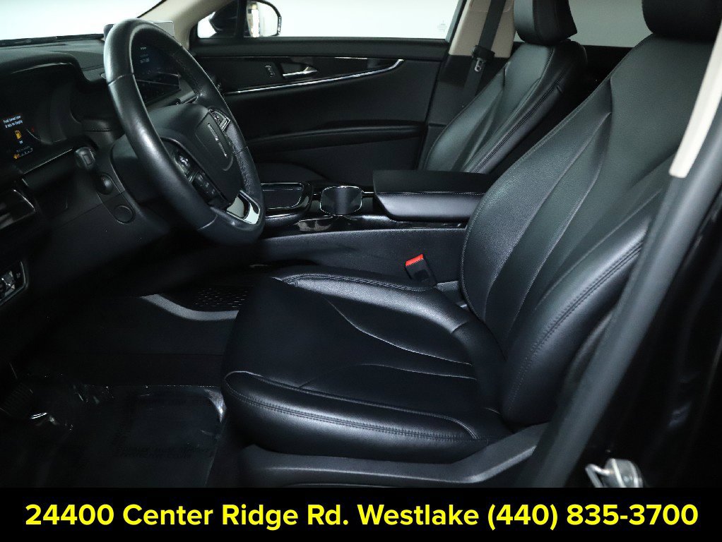 Certified 2023 Lincoln Nautilus AWD w/ Premium Package image 18